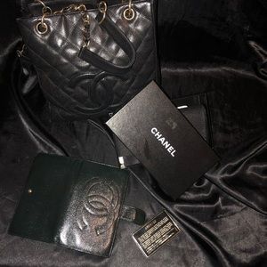 Chanel wallet caviar cc authentic